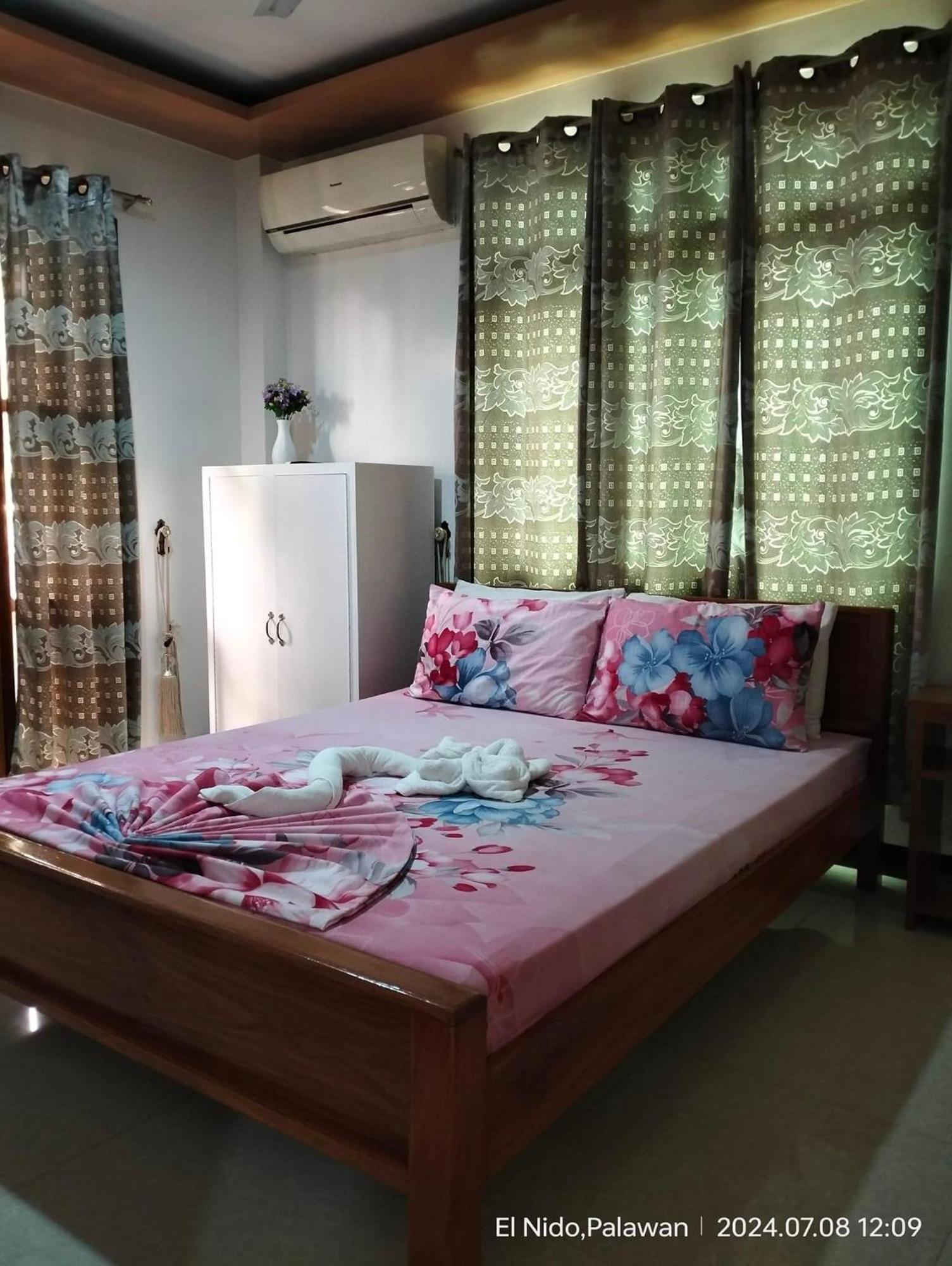 Buena'S Haven Travelodge El Nido Esterno foto